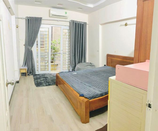 Nhà Phân Lô Ô Tô 5 Tầng Phố Văn Cao - 43m2 - Mặt tiền 5M - Trung Tâm Ba Đình