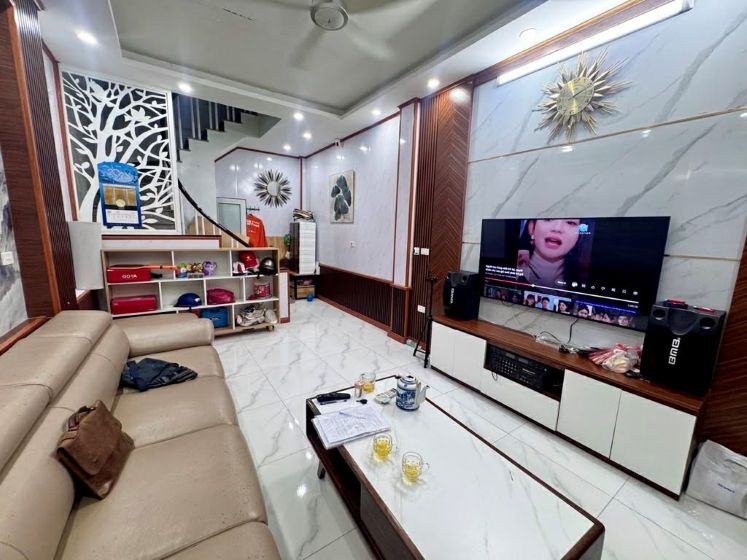 Nhà đẹp 5 Tầng Phố Quan Nhân - 30m2 - Gần Phố - Trung Tâm Thanh Xuân - Ở Ngay