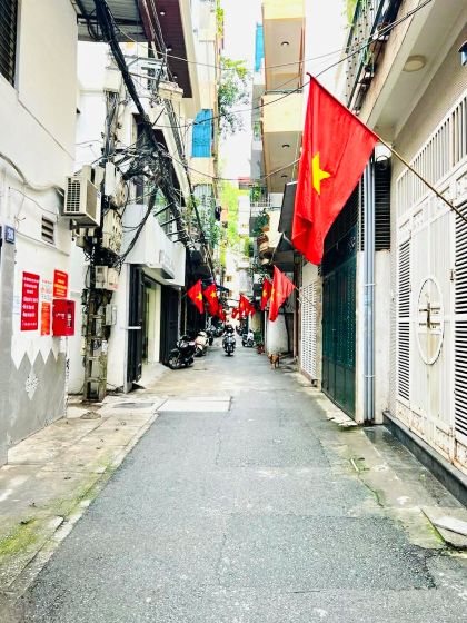 Phân Lô 5 Tầng Phố Hồng Mai - Hai Bà Trưng - 35M2 - Ô Tô Đỗ Cửa - 3 Thoáng - Ở Ngay