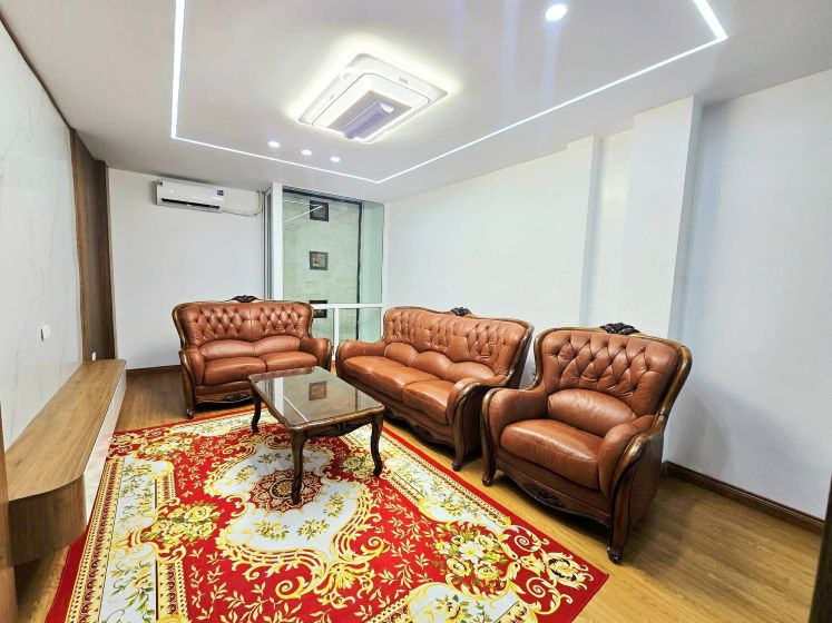 Nhà Đẹp 5 Tầng Khu Phân Lô Vip Đống Đa - 45m2 - 40M Ra Phố - Tầm Tiền Cực Hiếm