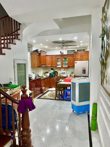 Nhà Đẹp Đón Tết Hoàng Quốc Việt - 6 Tầng - 48m2 - Cách Ô tô Tránh 10m - Kinh doanh, Cho Thuê