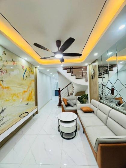 Nhà 5 Tầng Mỹ Đình - Sổ Phân Lô - 41m2 - 20m Ra Ô Tô Tránh - Gần SVĐ Quốc Gia - Ở Ngay