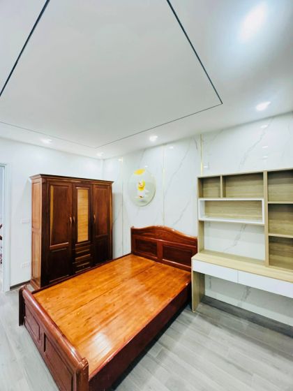 Nhà 5 Tầng Mỹ Đình - Sổ Phân Lô - 41m2 - 20m Ra Ô Tô Tránh - Gần SVĐ Quốc Gia - Ở Ngay