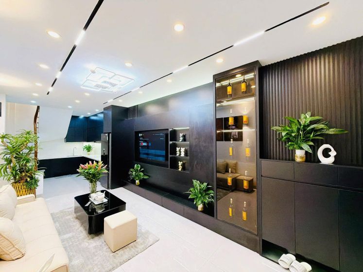 Nhà Mới 5 Tầng Minh Khai - 33m2 - Ngõ Thoáng, Cách Ô Tô 50M - Trung Tâm Hai Bà Trưng - Giá Tốt