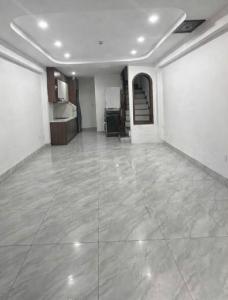 Bán nhà 6 Tầng phố Trường Chinh - 40M ra phố - 5PN Khép kín - Vừa ở vừa cho thuê