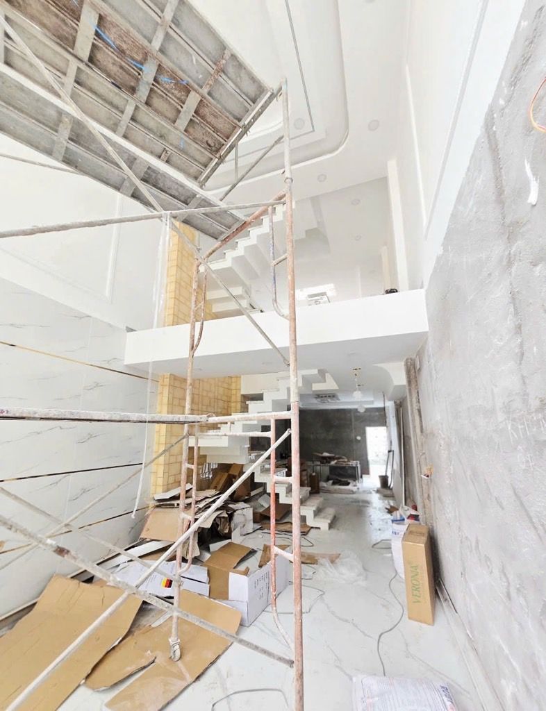 NHÀ MỚI 5 TẦNG – LÊ ĐÌNH CẨN – HẺM XE TẢI TRÁNH – KHU TÊN LỬA – GIÁ 8.7 TỶ