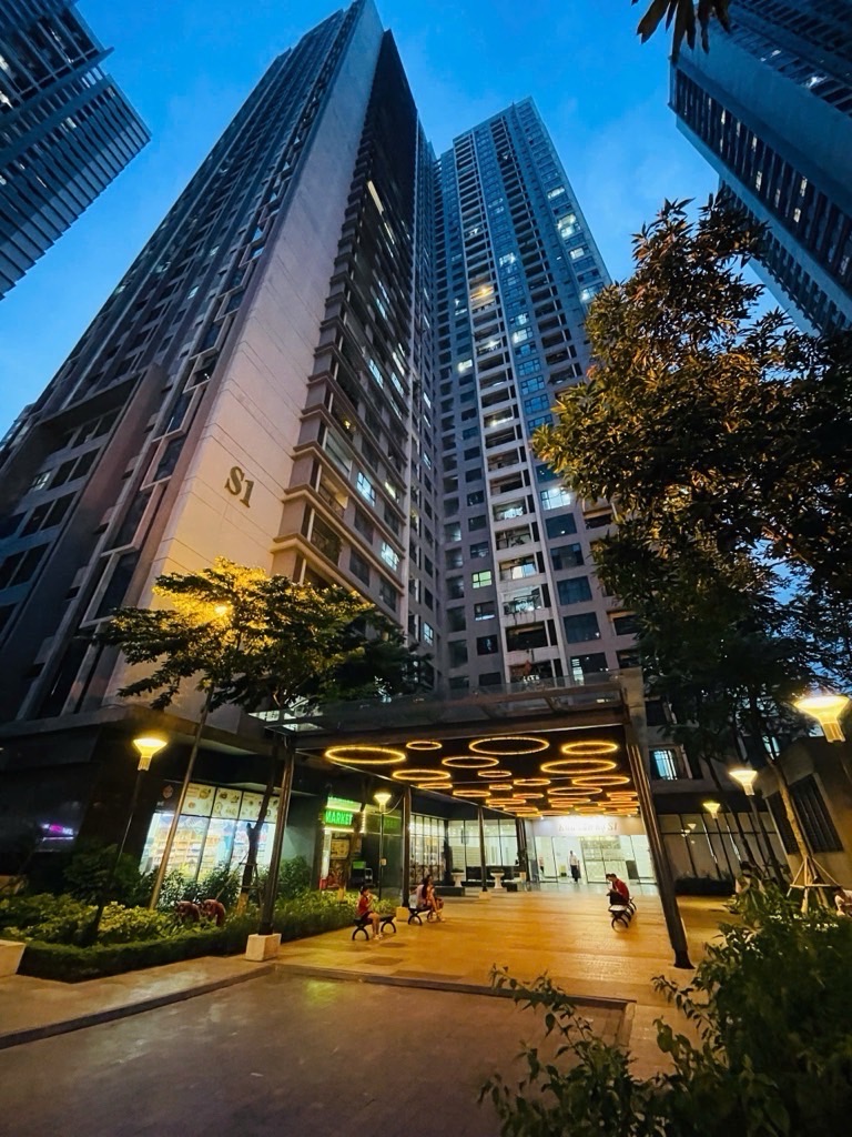 BÁN CĂN HỘ CAO CẤP S1 GOLDMARK CITY 136 Hồ Tùng Mậu. Diện tích sổ 114m. Giá 10.8 Tỷ.