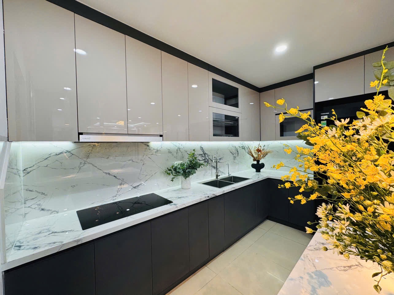 GIA ĐÌNH CHUYỂN CÔNG TÁC CẦN NHƯỢNG LẠI CĂN HỘ CAO CẤP S2 KHU ĐÔ THỊ GOLDMARK CITY DIỆN TÍCH 94m2. 3 PHÒNG NGỦ - 2 PHÒNG