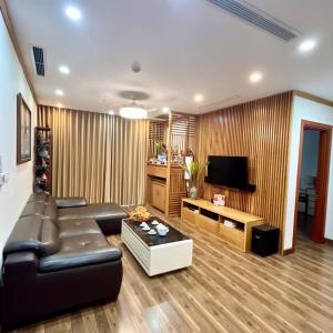 GIA ĐÌNH CHUYỂN CÔNG TÁC CẦN NHƯỢNG LẠI CĂN HỘ CAO CẤP S2 KHU ĐÔ THỊ GOLDMARK CITY DIỆN TÍCH 94m2. 3 PHÒNG NGỦ - 2 PHÒNG