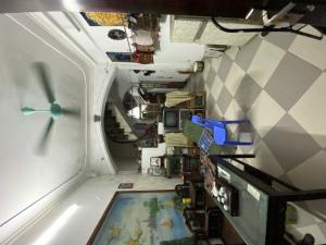 Cần bán nhà 4 tầng phố Lê Quang Đạo. Diện tích 70m. Mặt tiền 4m. Giá nhỉnh 15 Tỷ