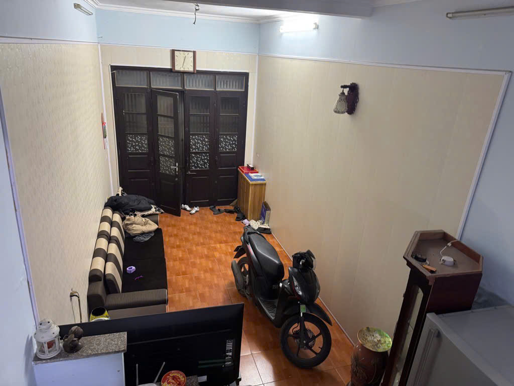 NHÀ ĐẸP THANH XUÂN - HÀNG XÓM ROYAL CITY - 35M2 - KINH DOANH - 7.6 TỶ