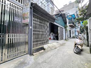 NHÀ PHỐ NGUYỄN KHOÁI OTO ĐỖ CỬA