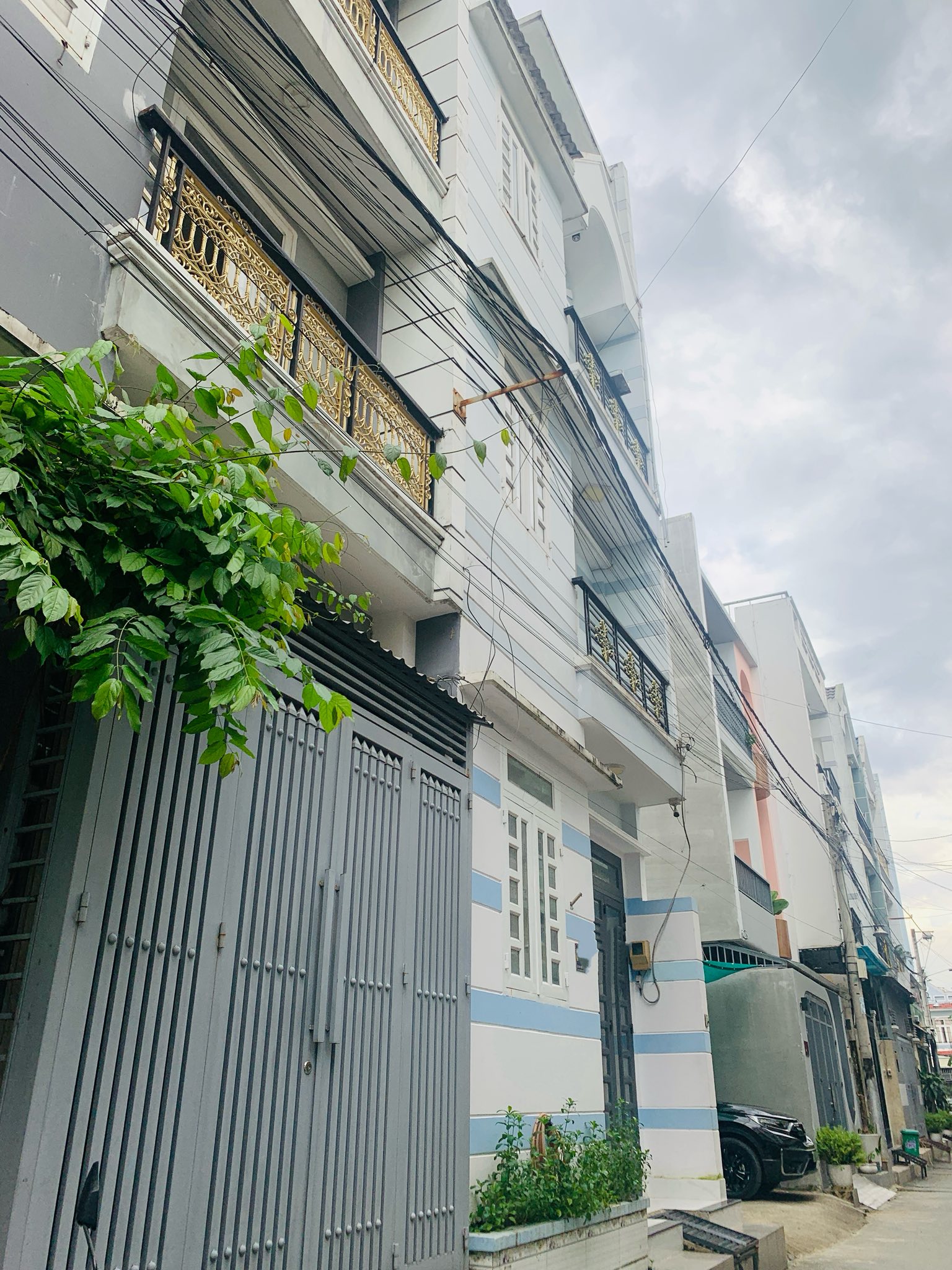 cần bán nhà đẹp khu vực hiệp bình phước