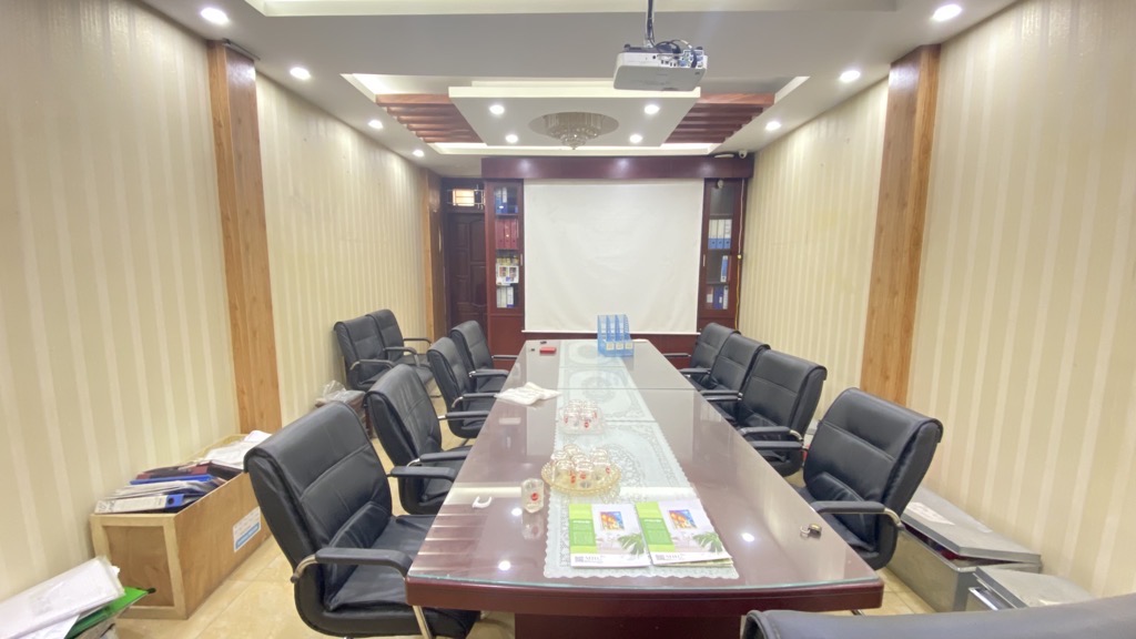 Mặt Phố Kinh Doanh 180m2 9 Tầng Mặt Tiền 6.8m Trung Tâm Hoàng Mai