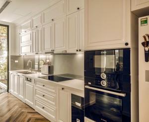 Biệt Thự Hoàng Mai Gần Hồ Yên Sở 298m2 MT20m Cần Sang Tên Gấp