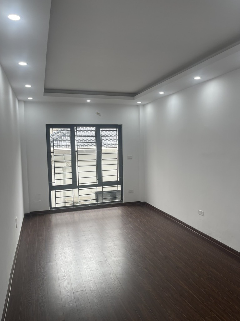 Bán nhà Quang Trung - Ô Tô đỗ cửa ngày đêm - Vị trí đẹp - 31m2 - 5 tầng s 6.x tỷ