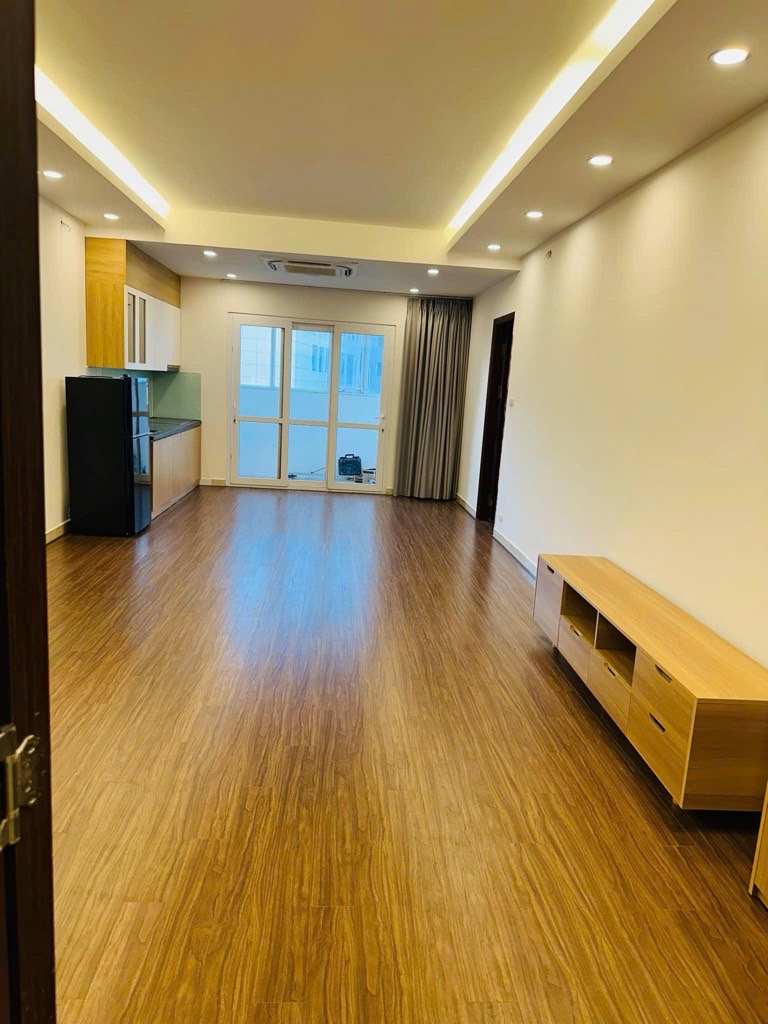 THÍCH HỢP ĐẦU TƯ, LÃI NGAY VÀI TỶ - CHCC 4 NGỦ 3 WC, LÔ GÓC, VỊ TRÍ TRUNG TÂM TRÊN ĐƯỜNG TRUNG KÍNH, 185M2 GIÁ CHỈ 12.4 TỶ