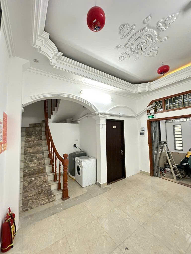 BÁN CCMN XUÂN THỦY, CẦU GIẤY, NHÀ CÒN MỚI ĐẸP, GẦN NHIỀU TRƯỜNG ĐH - DÒNG TIỀN 40TR/THÁNG