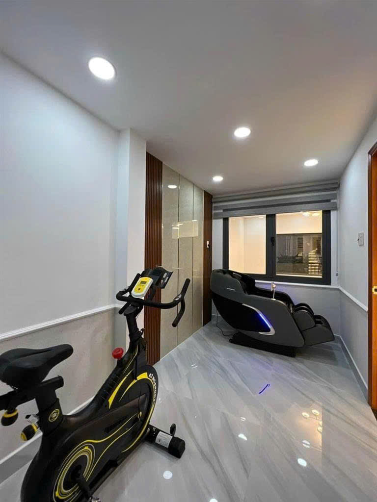 Bán nhà hẻm Trần Thị Trọng, 5 tầng, đẹp ngất ngây, giấy tờ chính chủ hợp lệ, giá 6 tỷ 3xx.