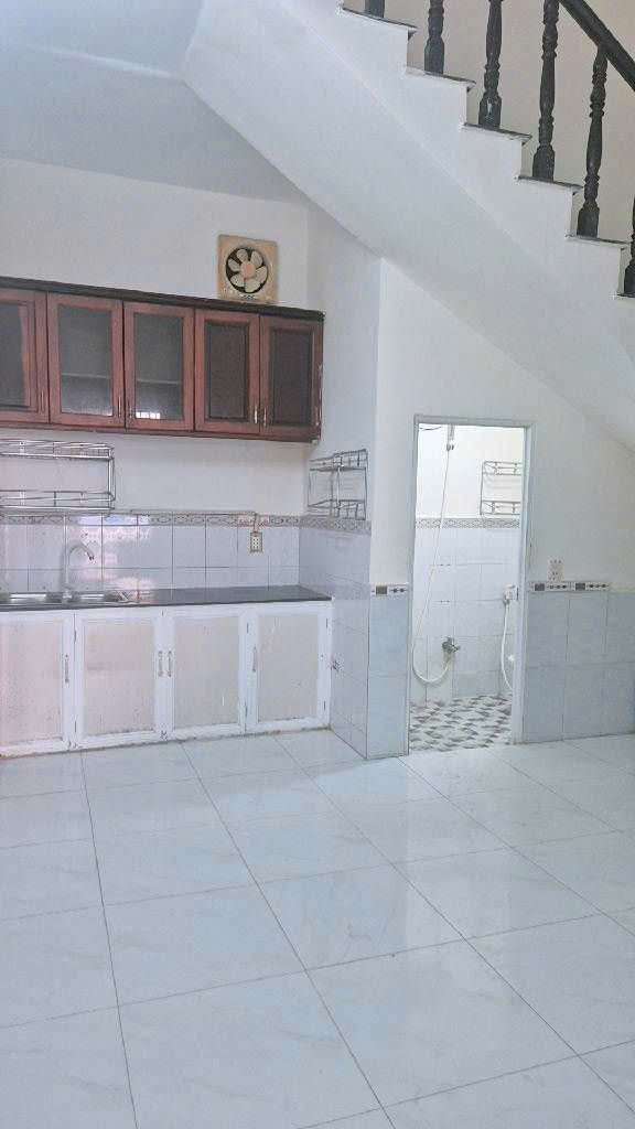 Hẻm nhựa xe tải Trần Thánh Tông - 2 tầng  - 64m2 - 4 x 16, chỉ 7,4 tỷ.