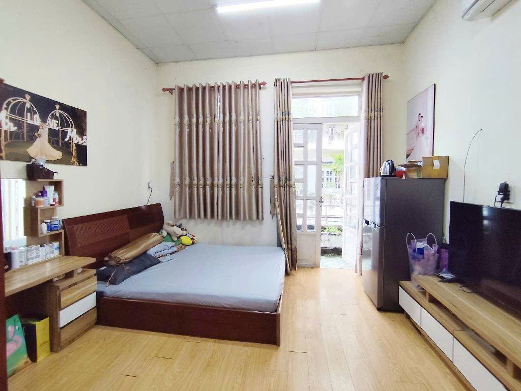 Hẻm xe tải nhựa Phan Huy Ích - 70m2 - 5 x 14 - 2 tầng - Chỉ 8,9 tỷ.