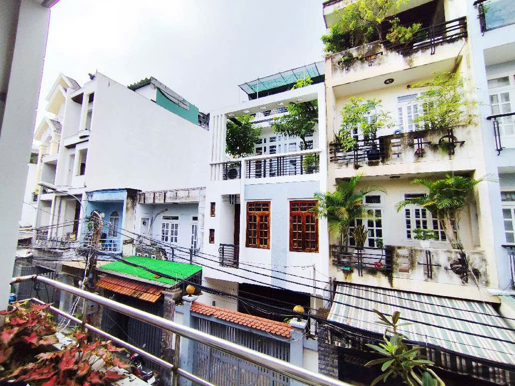 Hẻm xe tải nhựa Phan Huy Ích - 70m2 - 5 x 14 - 2 tầng - Chỉ 8,9 tỷ.