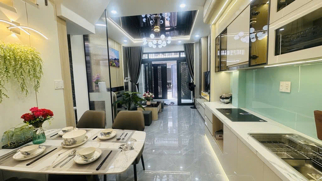 Bán nhà hẻm xe hơi Phan Huy Ích, 4 tầng, 40m2, Giá 7,39 tỷ.