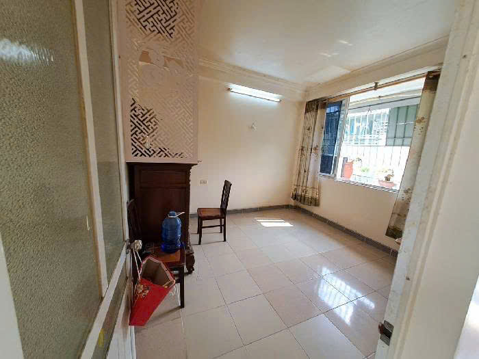 Nhà dân xây Ngọc Thụy Long Biên