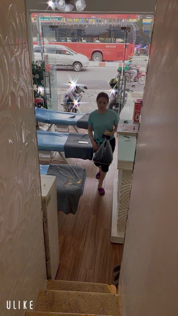 Mặt tiền đỉnh cao  - Ngay Vòng xoay Đầm Sen , nhỉnh 5,x Tỷ