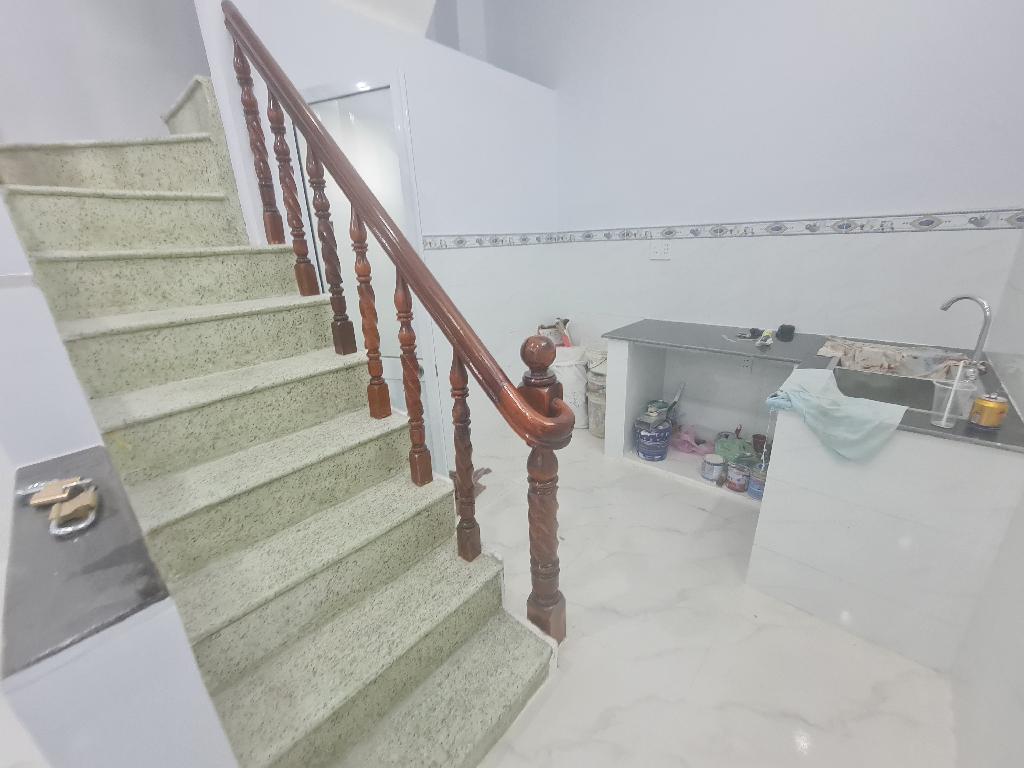 SIÊU PHẨM 2 tầng, xe hơi đổ cửa. Nguyễn Sĩ Sách. P15. QUẬN Tân Bình. NHỈNH 3 tỷ