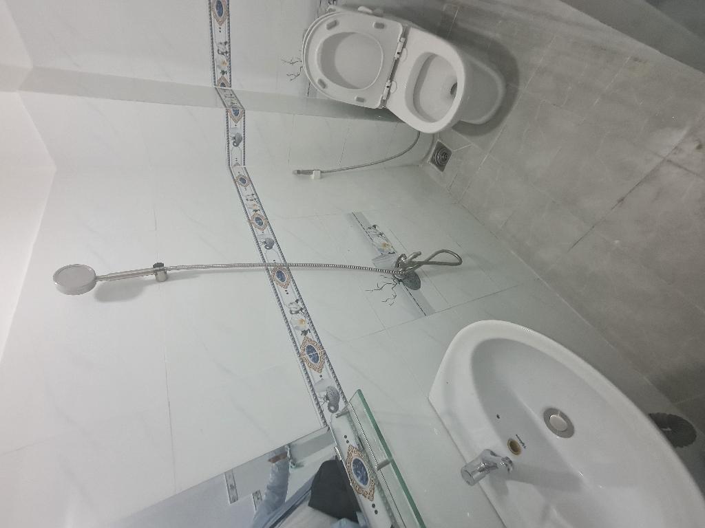 SIÊU PHẨM 2 tầng, xe hơi đổ cửa. Nguyễn Sĩ Sách. P15. QUẬN Tân Bình. NHỈNH 3 tỷ