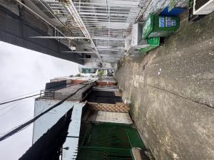 Nhà.  Song Hành. 93.6. Số tầng 1. Trung Mỹ Tây. 4.5x21. Giá 4.75 tỷ