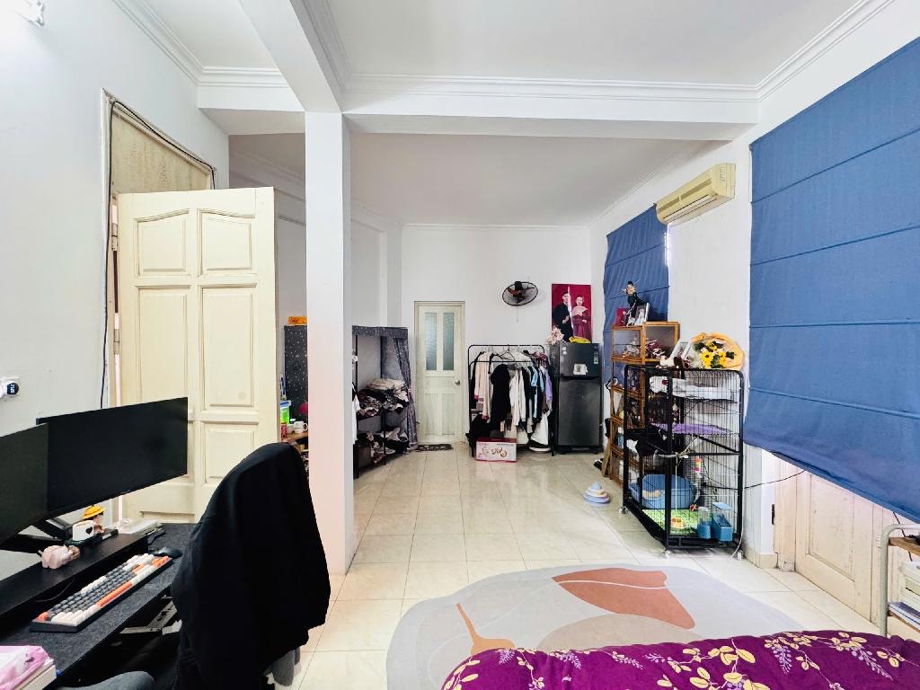 B.Á.N NHÀ ĐÔNG QUAN - LÔ GÓC SIÊU HIẾM - NHÀ ĐẸP Ở NGAY