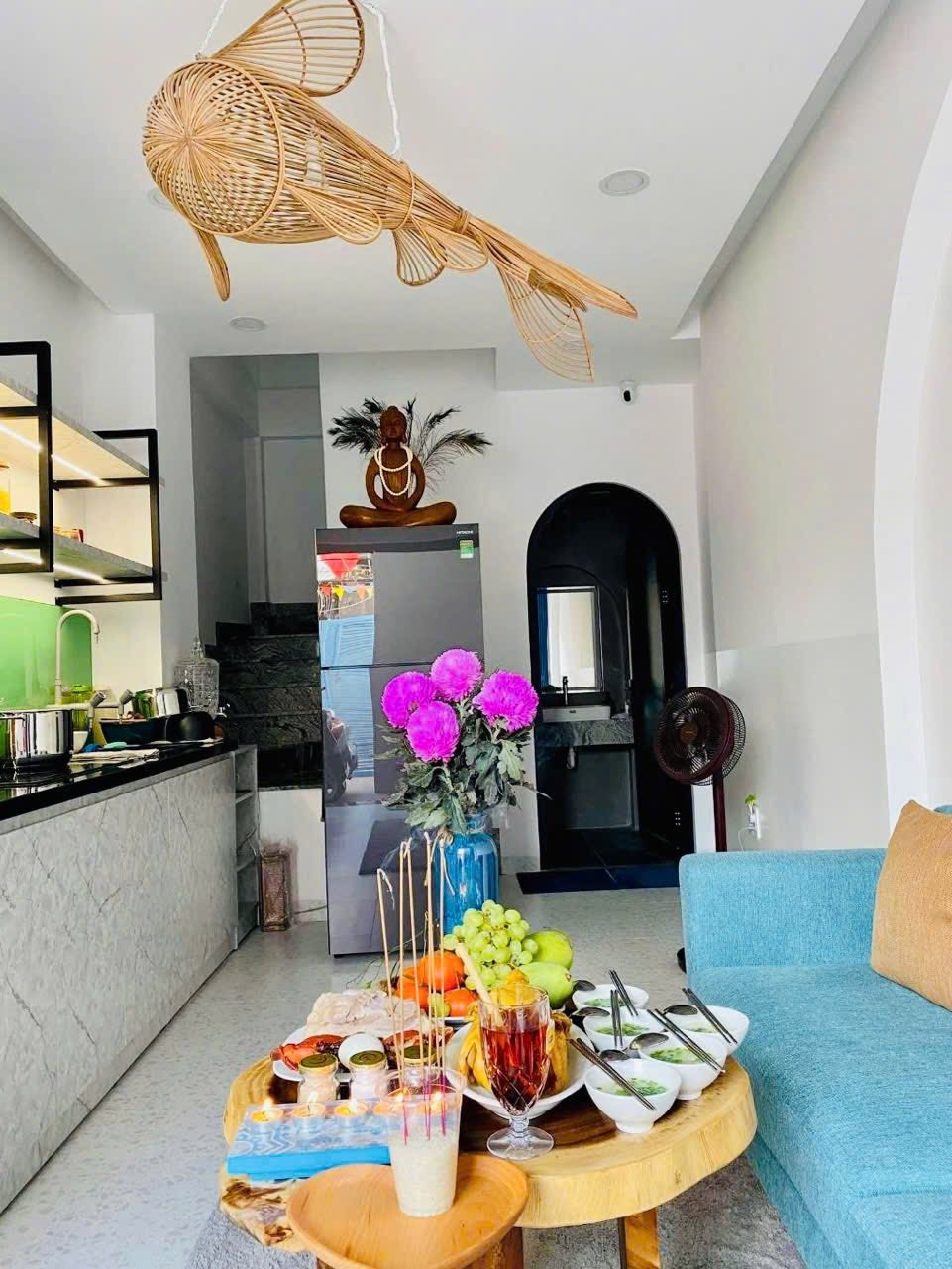 SIÊU PHẨM MẶT TIỀN HẼM HỤT VÀI MÉT - NHÀ THIẾT KẾ HIỆN ĐẠI K.GIAN THOÁNG