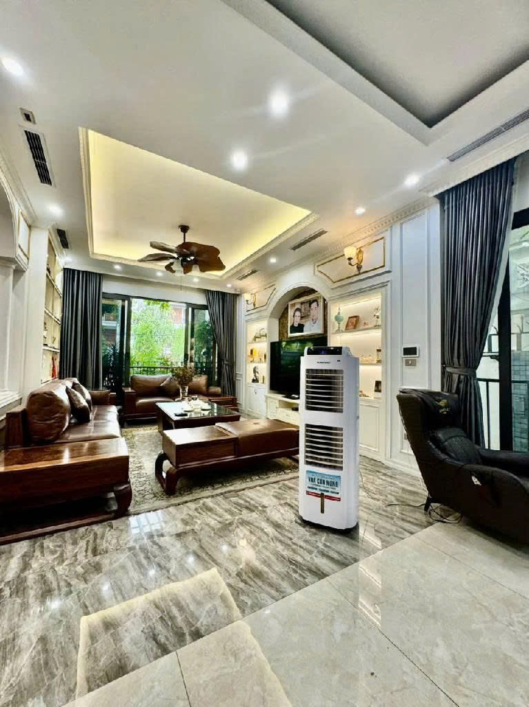 Bán Biệt thự KĐT Xa La, Hà Đông 226m2, 4 Tầng, 11m mặt tiền, Đường rộng 15m, Giá chào 55.x Tỷ