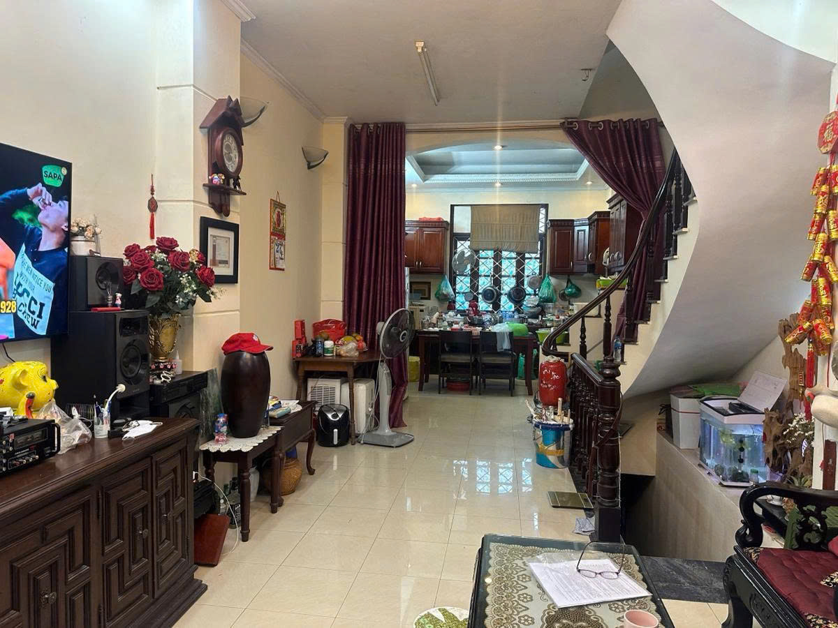 Bán nhà mặt phố Bùi Quốc Khái, Bằng Liệt, Linh Đàm