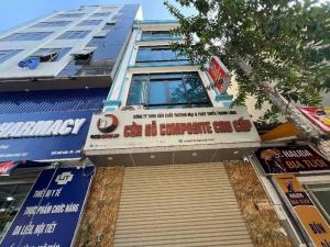 Bán nhà phố Xa La , Hà Đông 61m2,5 Tầng, Giá nhỉnh 20 tỷ, Kinh doanh