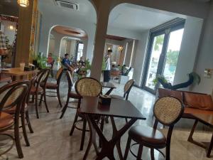 Bán nhà mặt phố Trường Chinh 88m2*5T, 6m Mặt tiền, Giá 7X tỷ nhỏ