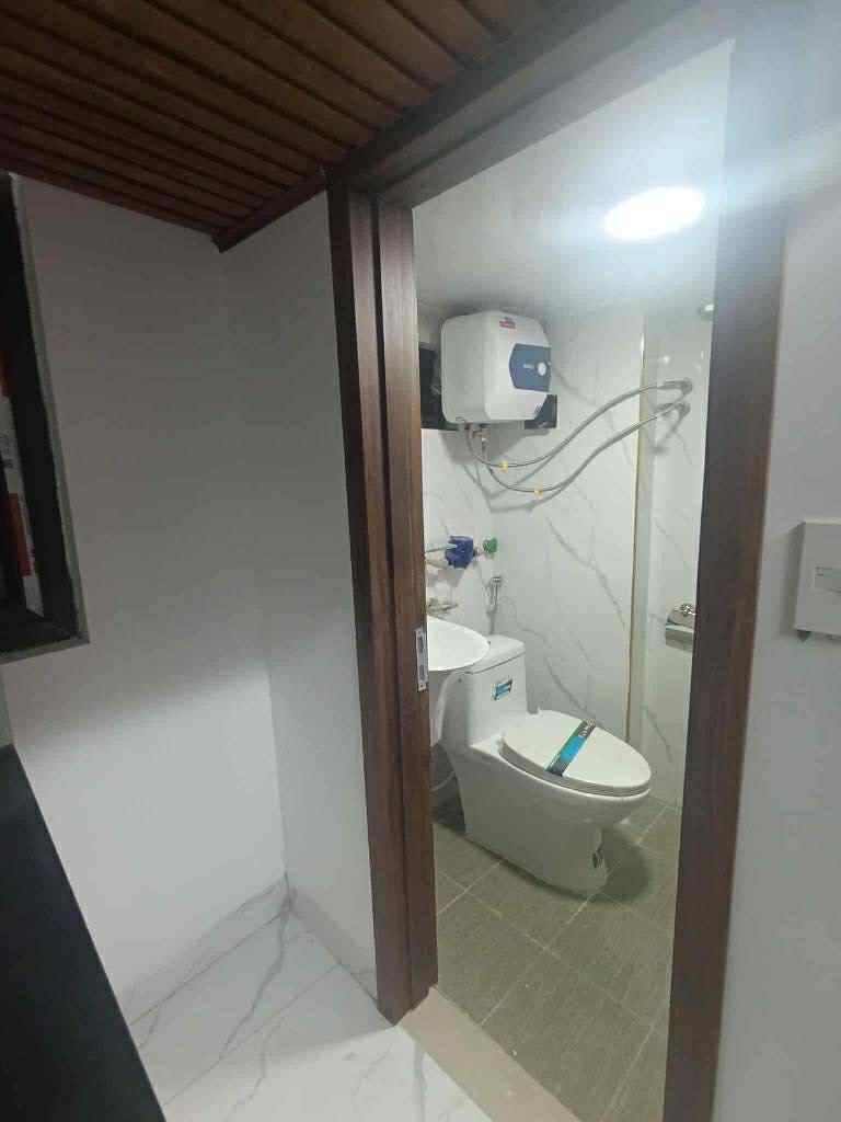 CĂN HỘ DÒNG TIỀN TRUNG TÂM HAI BÀ TRƯNG - 35 TRIỆU/THÁNG - 20M RA MẶT PHỐ - 2 THOÁNG - 6 TẦNG - THANG MÁY -  FULL NỘI THẤT 