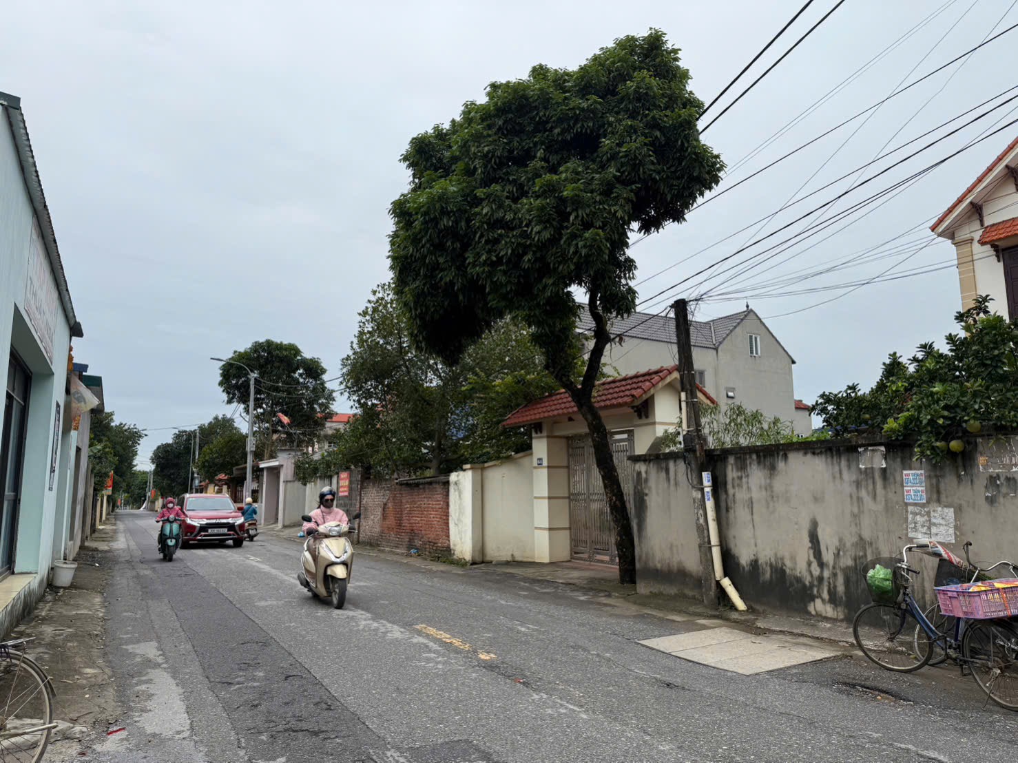 BÁN ĐẤT ĐAN TẢO - TÂN MINH 88M- GIÁ 3tỷ - ĐƯỜNG 8M SIÊU ĐẸP