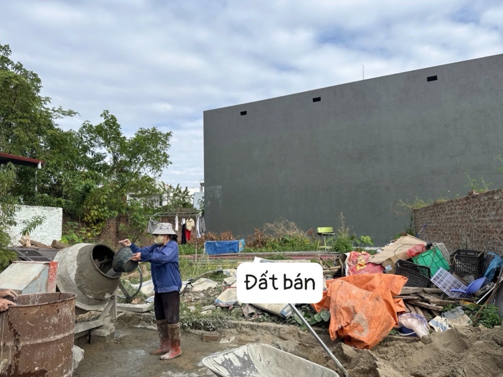 BÁN ĐẤT PHÙ MÃ -CACH TRUNG TÂM THỊ TRẤN 600m - DT80m - GIÁ 2,8tỷ