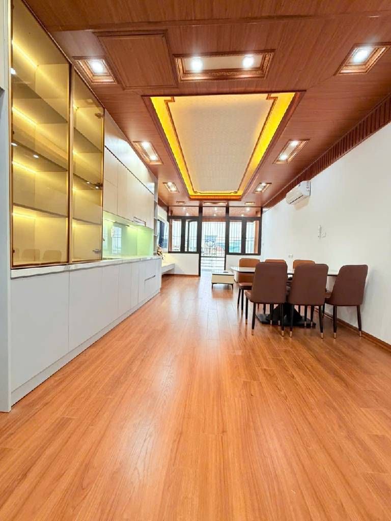 Cực hiếm- Liền kề 7 tầng, thang máy, phân lô vỉa hè Cổng Đồng, La Khê,