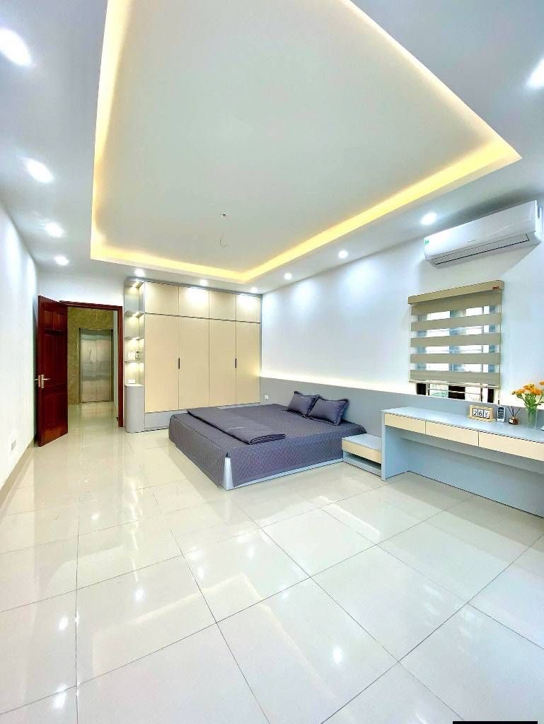 Cực hiếm- Liền kề 7 tầng, thang máy, phân lô vỉa hè Cổng Đồng, La Khê,