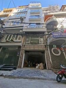 NHÀ PHÂN LÔ – Ô TÔ TRÁNH – VỈA HÈ – THANG MÁY – MỚI 7 TẦNG – KHU NGHĨA ĐÔ, CẦU GIẤY