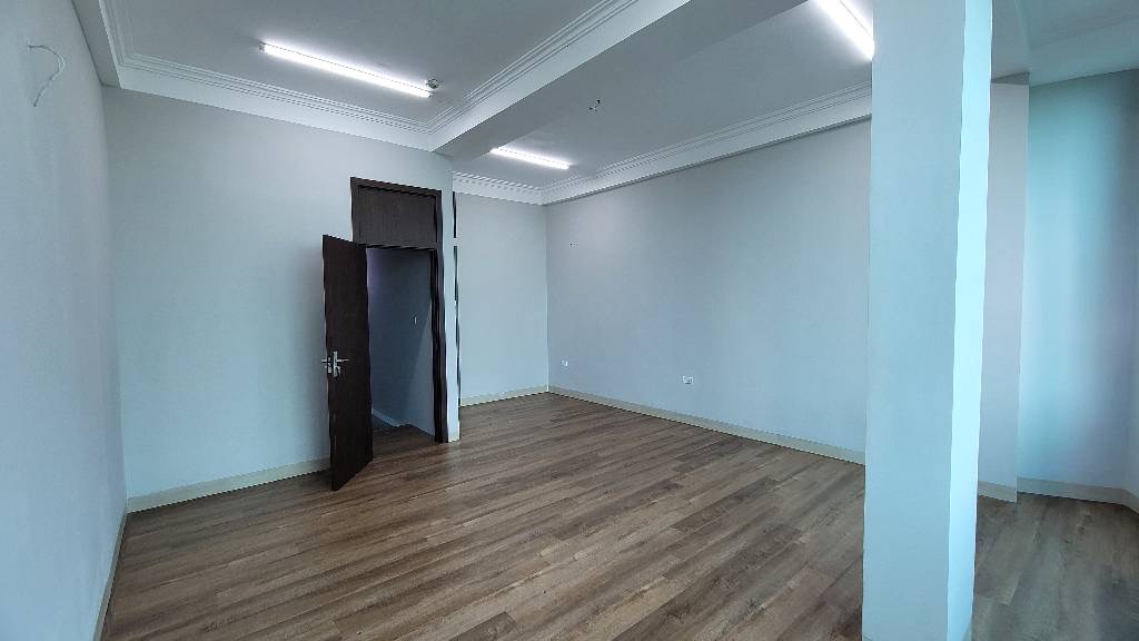 BÁN ĐẤT TẶNG NHÀ 5 TẦNG PHỐ NGUYỄN THỊ ĐỊNH