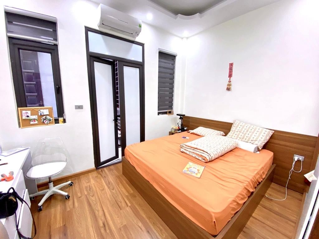  NHÀ PHỐ ĐƯỜNG LÁNG – ĐỐNG ĐA  ĐẸP LONG LANH – TẶNG FULL NỘI THẤT – TRUNG TÂM HIẾM – CHỈ 12 TỶ 