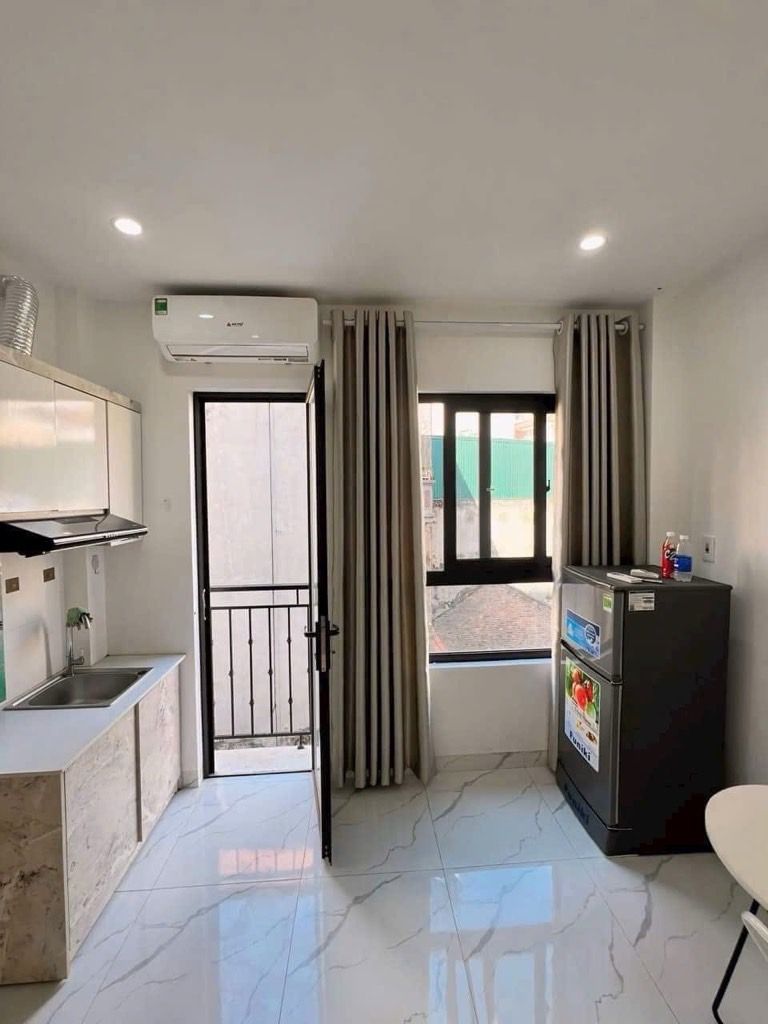 nhà khoảng 14 tỷ