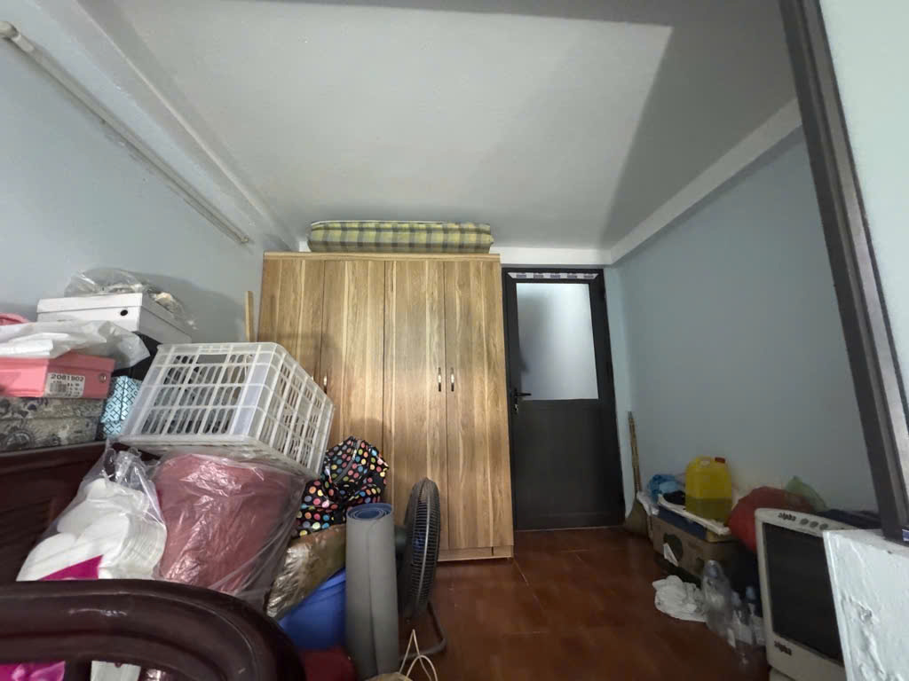 lô kinh doanh gần ngã tư sở