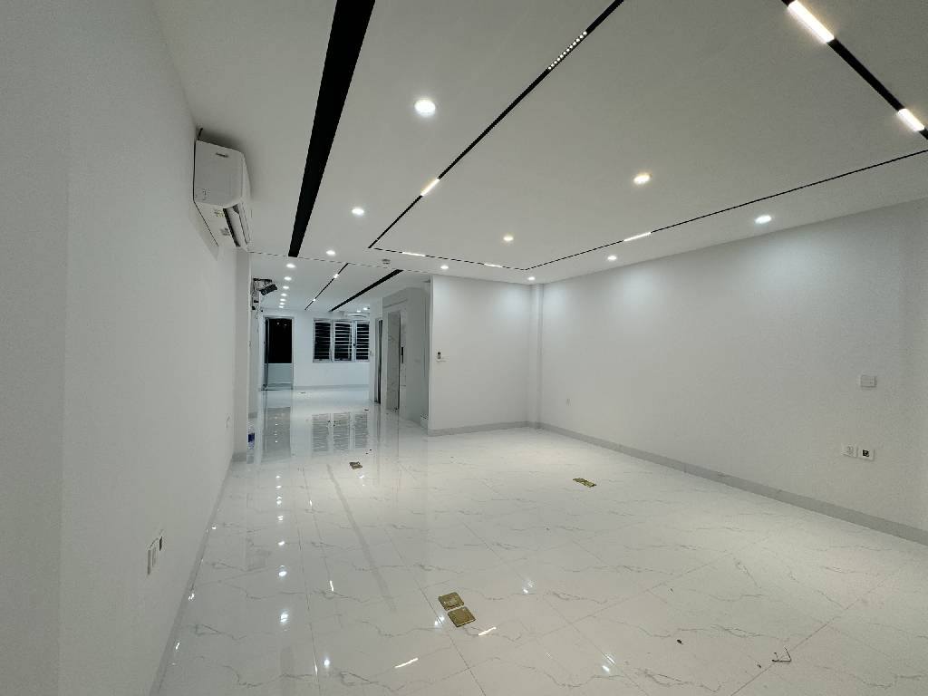 TRUNG TÂM THAN XUÂN - 83M2