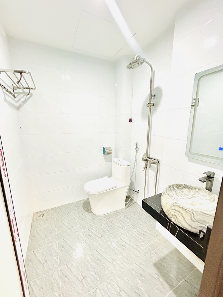 Nhà 4 tầng phố Tân Mai, nội thất mới đầy đủ vào ở ngay